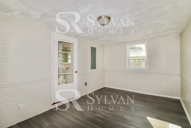 Photo - Charming 3BR 2BA Home