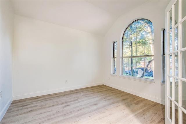 Photo - 2504 Whetstone Dr