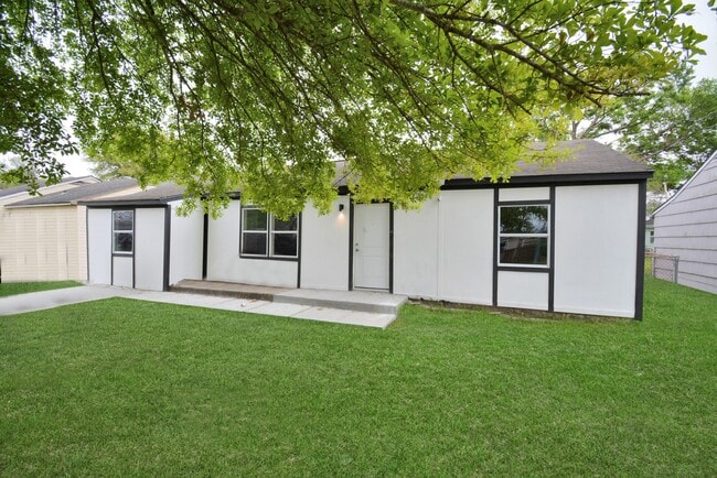 Photo - 9429 Fairland Dr