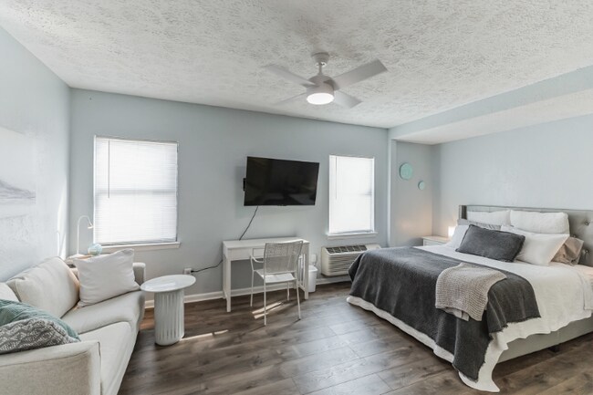 Photo - 216 Rose Ln Unidad D