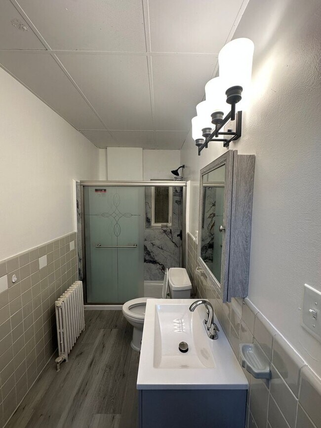 Photo - 4114 Secor Rd
