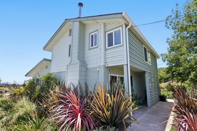 Photo - Watsonville: Tranquil Home & Ranch/Farm on...