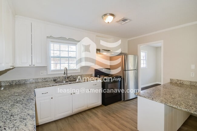 Photo - 227 Marian Dr