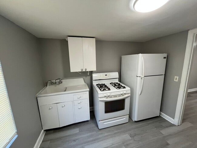 Photo - 2931 Howard Ave Unit D