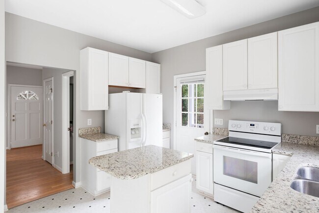 Photo - Available 6/9! Fabulous Home in Fantastic Location