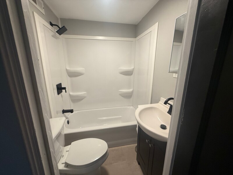 Photo - 303 Courtland St Unit 3