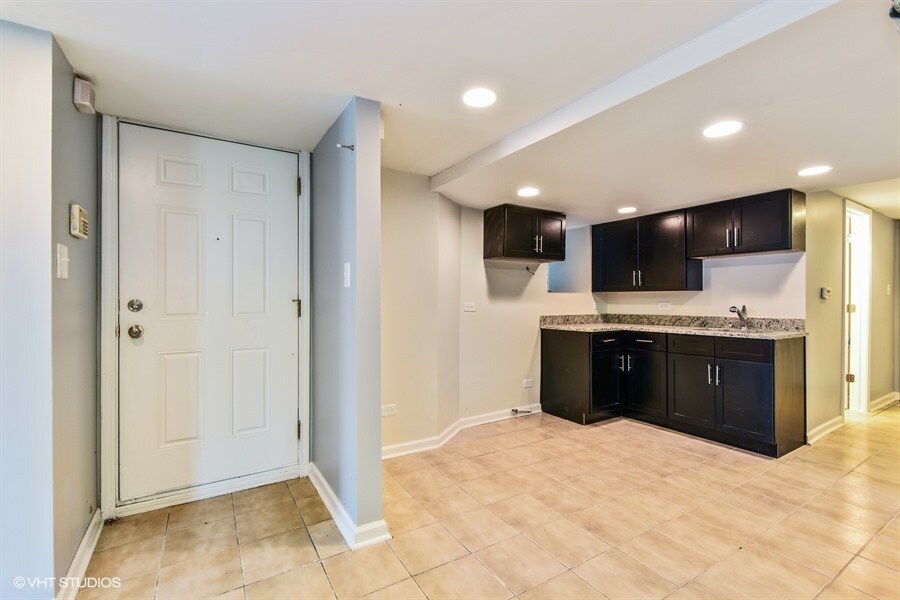 Photo - RHODES_6610 Unit GRDN