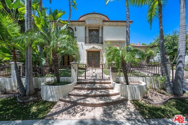Photo - 119 N Maple Dr