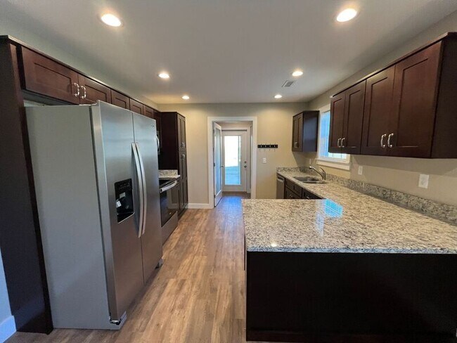 Photo - 10517 Walden St