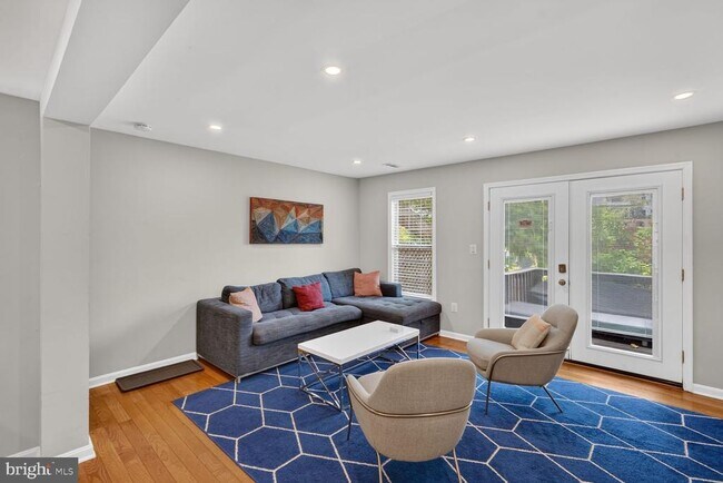 Photo - 2614 Sherman Ave NW