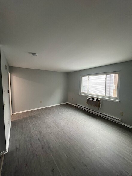 Photo - 25 St Stephen St Unit b4