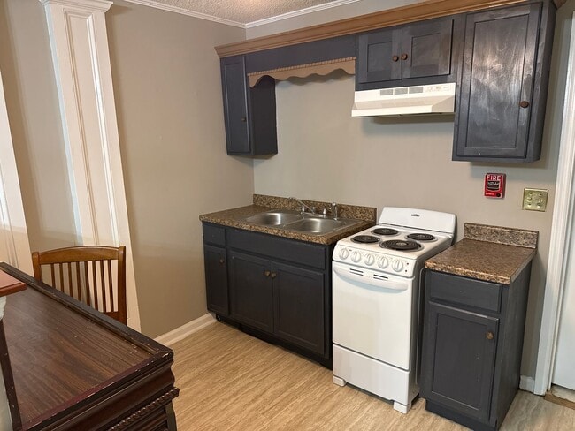 Photo - 407 W Moore St Unit #2