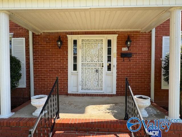 Photo - 1124 Bessemer Rd NW