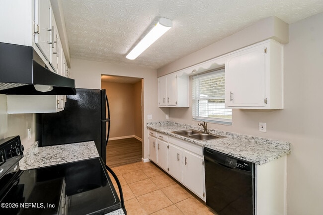 Photo - 1721 Stacey Ct