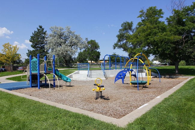 Garden Center Apartments