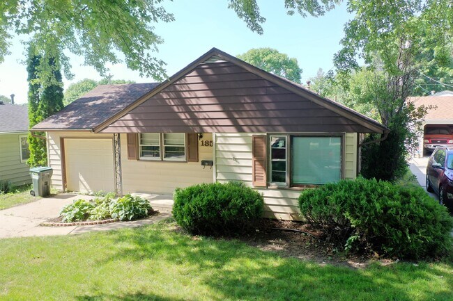 Photo - 1857 17th St NW