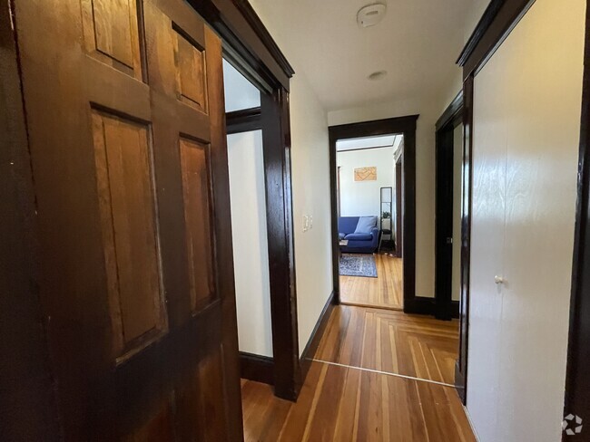 Building Photo - 58 Hobson St Unit 2 Rental