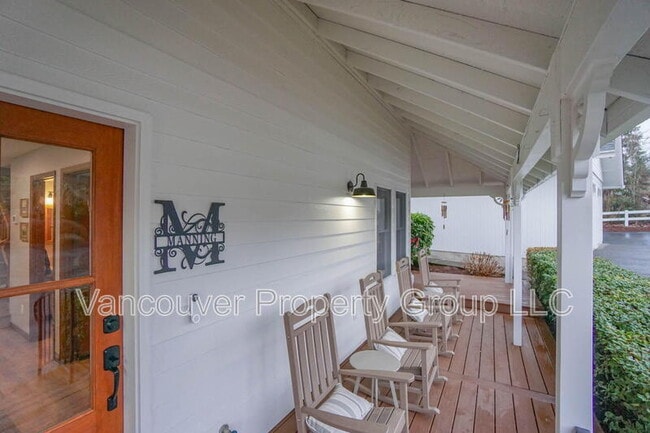 Photo - 745 S 21st Pl