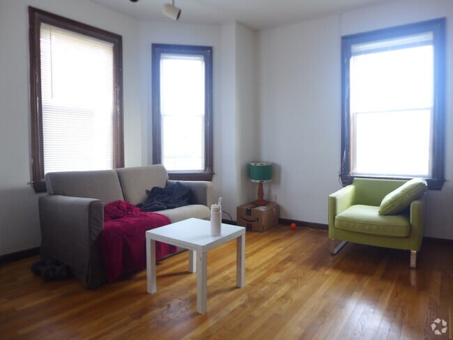 Building Photo - 114 Sheridan St Rental