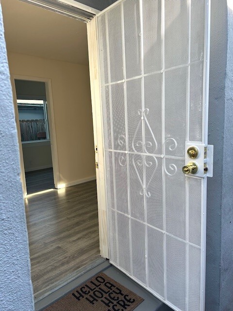 Entrance - 2639 38th Ave