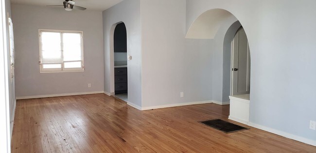 Photo - 4212 Degnan Blvd Unit 4212