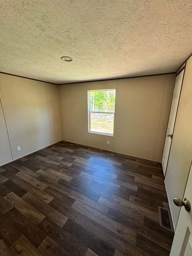 Photo - New 3/2 Single Wide in Cleveland County, NC