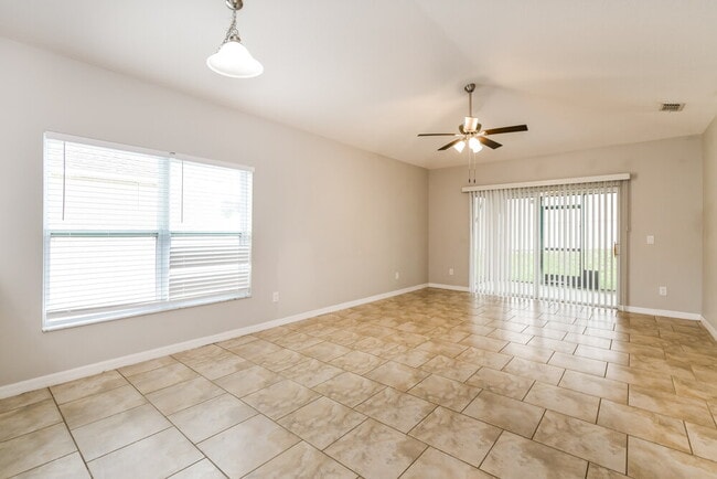 346 Vitoria Rd