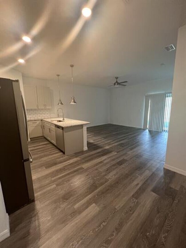 Photo - 4030 SW 7th Pl