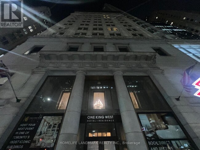 Photo - 1 King St W Unité 507