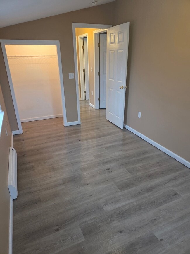 Photo - 96 E Schuyler St