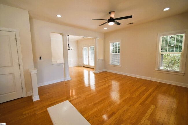 Photo - 227 Rusty Brook Rd