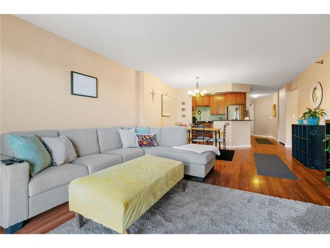 Photo - 401 S 1st St Unidad 213