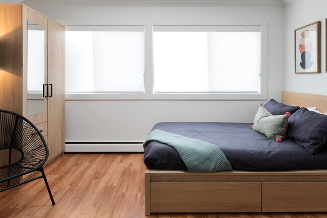 Photo - 10172-113 113 St Unit 8