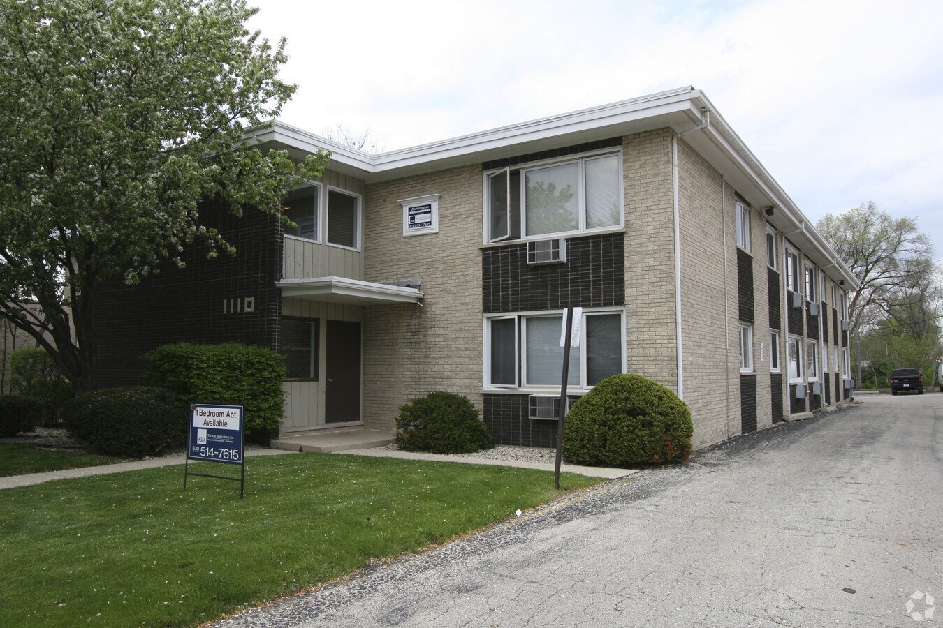 Photo - 1110 Burlington Ave