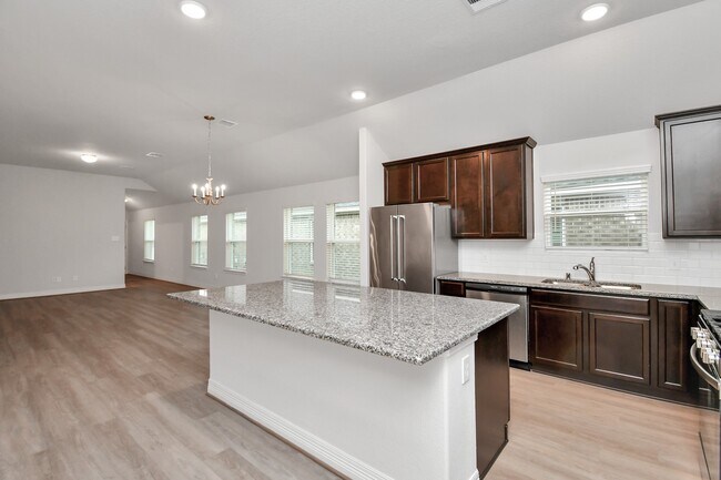 Photo - 17738 Pamukkale Pl