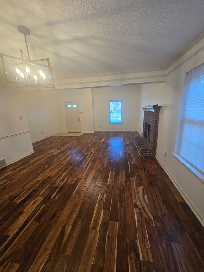 Photo - Spacious 3 bedroom 2 bath townhome for lease