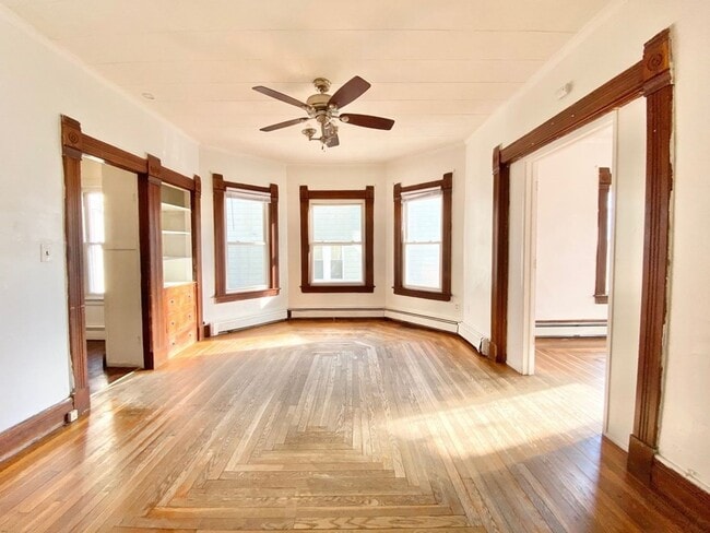 Building Photo - 53 Murray Hill Ave Unit 1