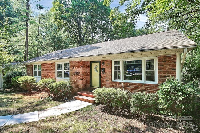 Building Photo - 6216 Candlewood Dr Rental