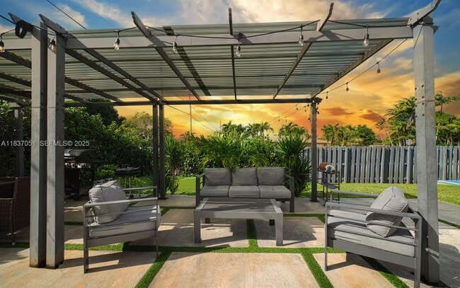 Photo - 10010 SW 162nd St