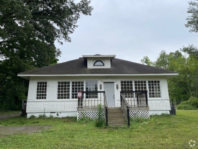Building Photo - 8457 E Kerrville Rosemark Rd Rental
