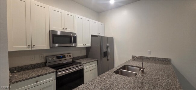 Photo - 414 NE 25th Ave