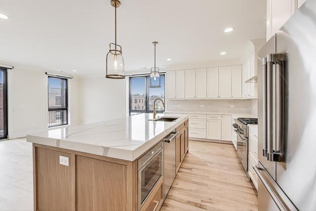 Photo - 3 bedroom in Chicago IL 60625 Unit 3S