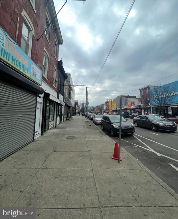 Photo - 4087 Lancaster Ave Unit 2