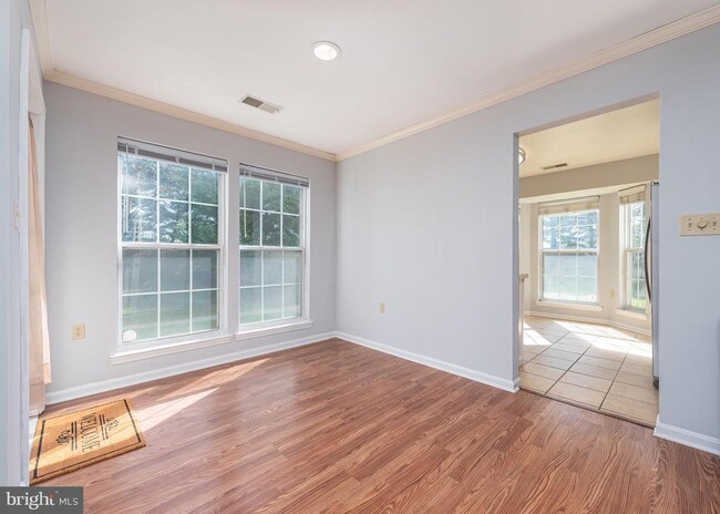 Photo - 5971 Millrace Ct Unidad E102