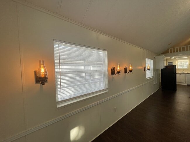 Photo - 36010 Sand Rd