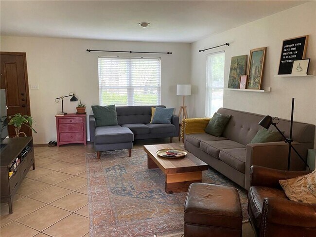Photo - 3201 Canter Ln