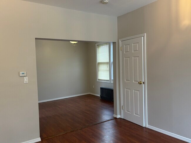 Photo - 421 River Dr Unit Apt #1