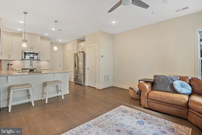 Photo - 813 Rockwell Ave