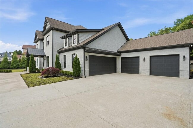 Photo - 3020 Wallace Rd
