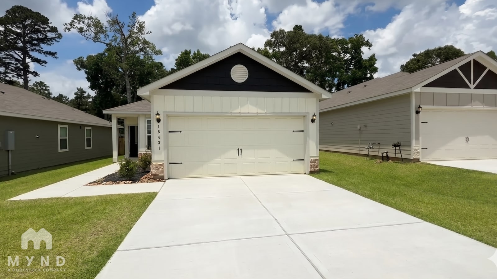 Photo - 15431 Maple Ter Dr